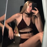 Офлайн-чат SlutteeMilaLee