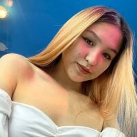 RossSnyder Adlı Modelin Çevrimdışı Sohbet Odası