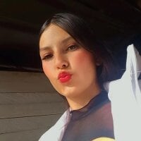 Khiara0