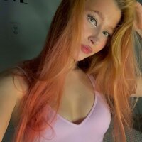 SonyaSheldon fully nude on webcam for live porn video chat