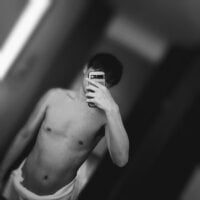 yuton_2525's Avatar Pic