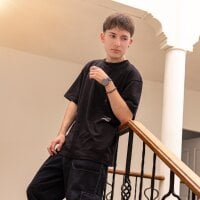 Benji_AndrewLive Webcam