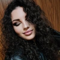 غرفة دردشة Ariel_Q دون اتصال