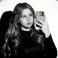 PolinaShine webcam model