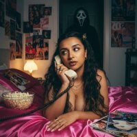 Bonnie_tucci1 webcam model