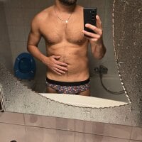 SexyItalian10 avatar