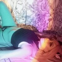 Daddysxkitten fully nude on webcam for live porn video chat