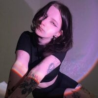MyBodyHard webcam model