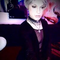 Yanina_Poison