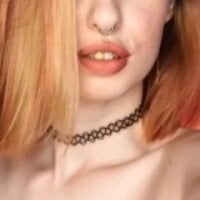 Laura-xxx1 offline chatrum