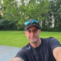 Cadillacninja webcam model