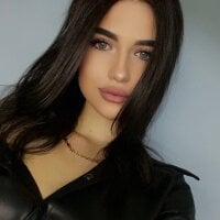 Tiffany_Nannette's Offline Chat Room
