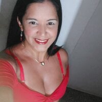 love_sheyla's Avatar Pic