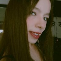 MINI_Petite webcam model