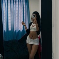 Any_Petitte