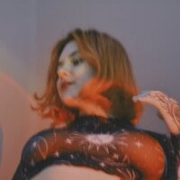 Eva_Doux's Offline Chat Room