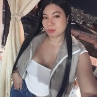 lunaa_hart webcam model