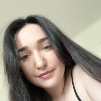 Annett_Slade's Offline Chat Room