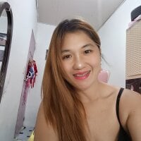 kagamie25 webcam model
