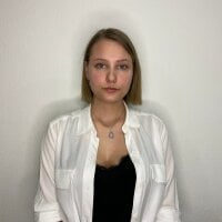 Offline chatovací místnost ClaireReid