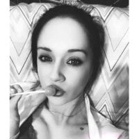 Curvy_Lottie27XX model avatar