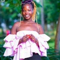 Bloomyriss' Profile Pic