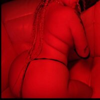 HennessyNasty model avatar