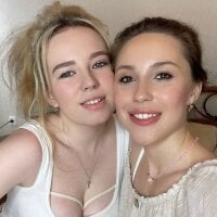 LauraJoyce offline chatrum