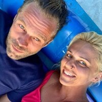 island_naughties' Offline Chat Room