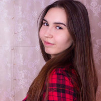 Alma_Moor Adlı Modelin Çevrimdışı Sohbet Odası