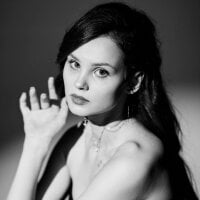 VickiRevera's Avatar Pic