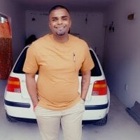 Indianduo69's Offline Chat Room