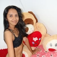 LatinLolax's Offline Chat Room