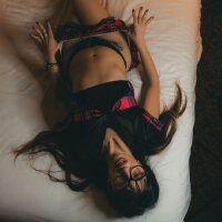 gabyenlalunax's Avatar Pic