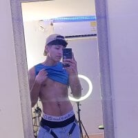 Day_Jonez18 webcam