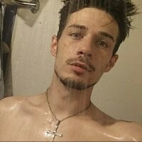 LorinLongStrokes' Offline Chat Room