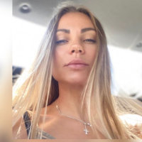 whitequeeen офлайн чат стая