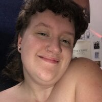 carmenflowerzxo webcam