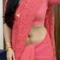 Model aadhavi