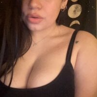 erickaaraee2202 офлайн чат стая