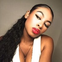 larissa_adams webcam