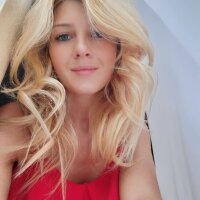 AnastasiaGreeg Cameră chat offline