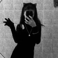 RobynWimer webcam model