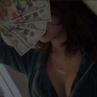 Kissy_Starr's Offline Chat Room