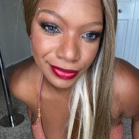 cinnamonxbarbie's Offline Chat Room