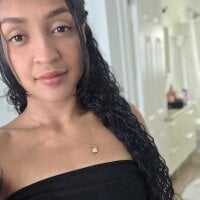 erlyn12 webcam model