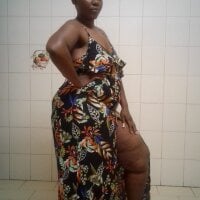 GoldenThickGirl webcam model