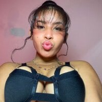 NatashaRamos Adlı Modelin Çevrimdışı Sohbet Odası