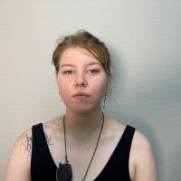 TinaFoxxy's Offline Chat Room