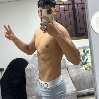 Suarezz18 webcam
